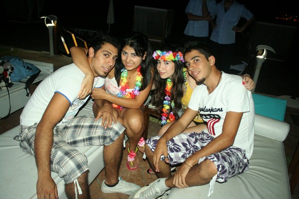 NDU Debate Hawaiian Blast